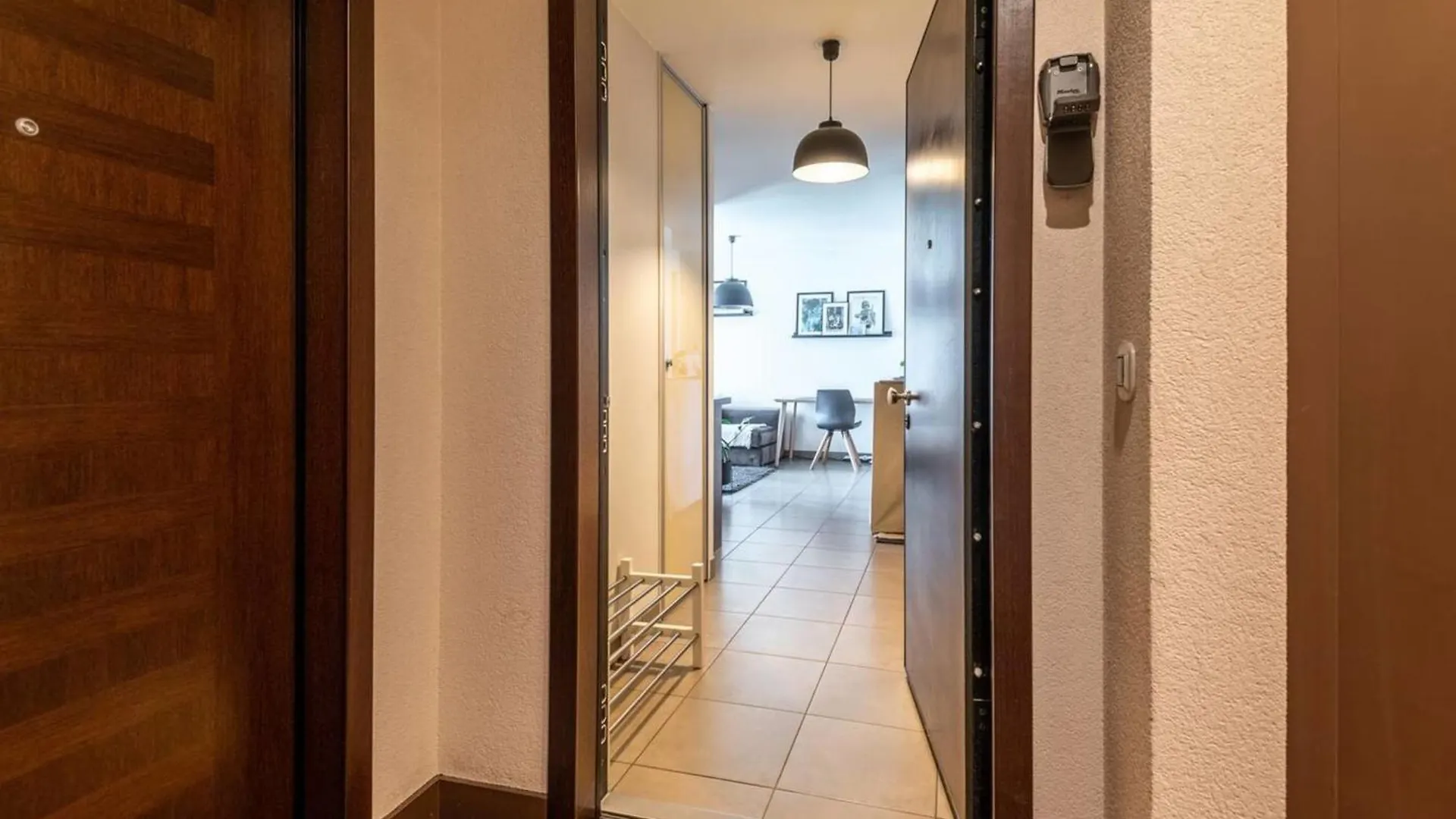 דירה אנסי Viraya - Comfortable Flat A Stone'S Throw From The Lake